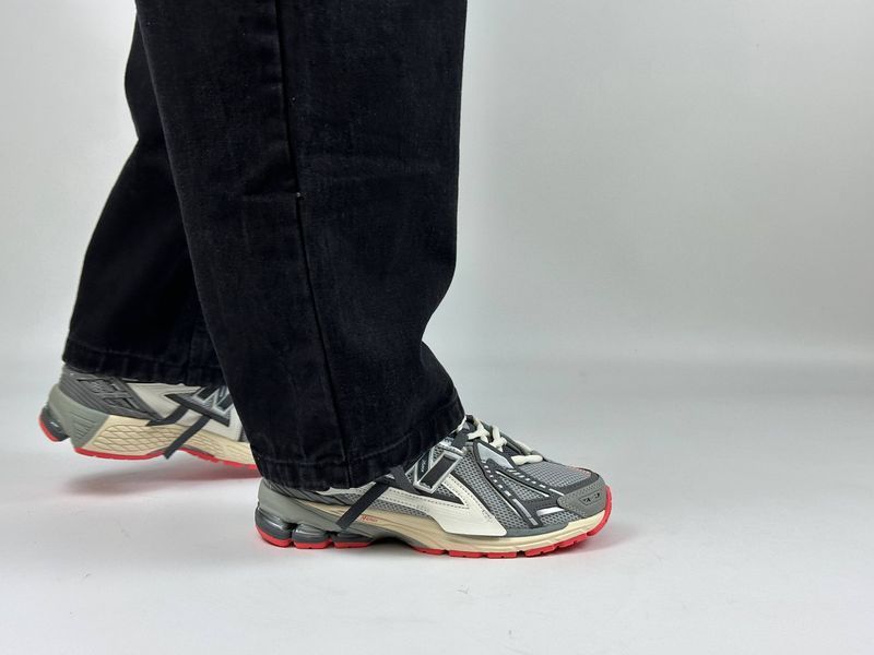 Кросівки New Balance 1906 A Grey Drift Red 1108 1108 фото