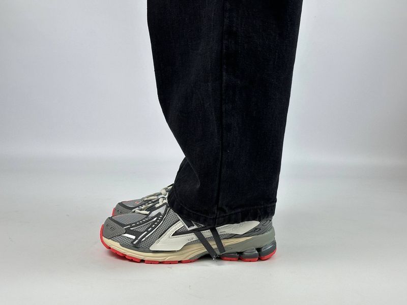 Кросівки New Balance 1906 A Grey Drift Red 1108 1108 фото
