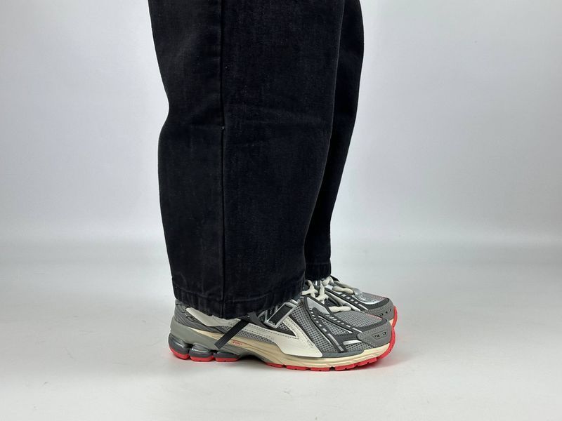 Кросівки New Balance 1906 A Grey Drift Red 1108 1108 фото
