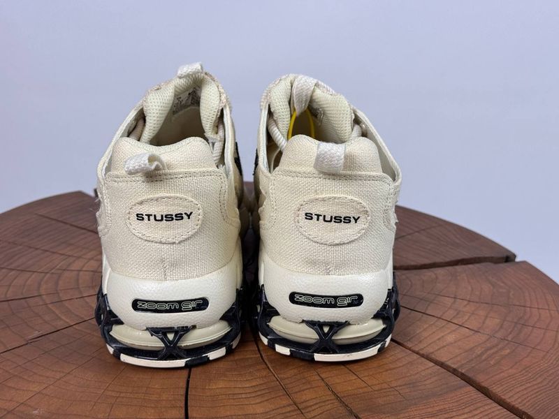 Кросівки Nike Air Zoom x Stussy White 0057 0057 фото