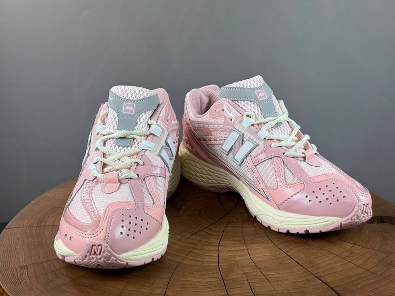 Кросівки New Balance 1906 U Pink 1476 1476 фото