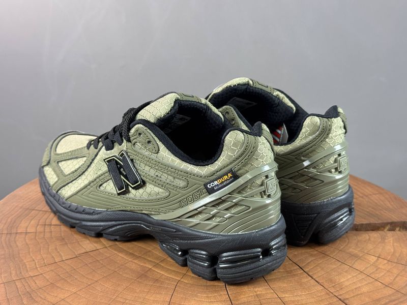 Кросівки New Balance 1906 R Cordura Khaki 1475 1475 фото