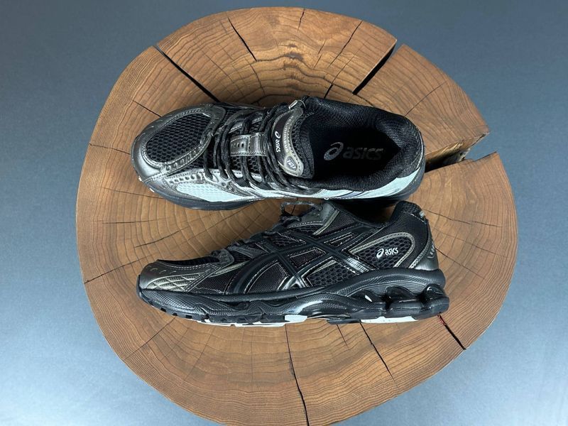 Кросівки Asics Gel-nimbus 10.1 Black/White 1520 1520 фото