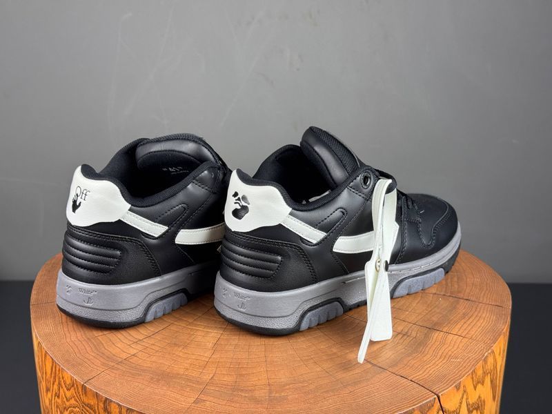 Кросівки Off-White Out of Office Black White 0225 0225 фото